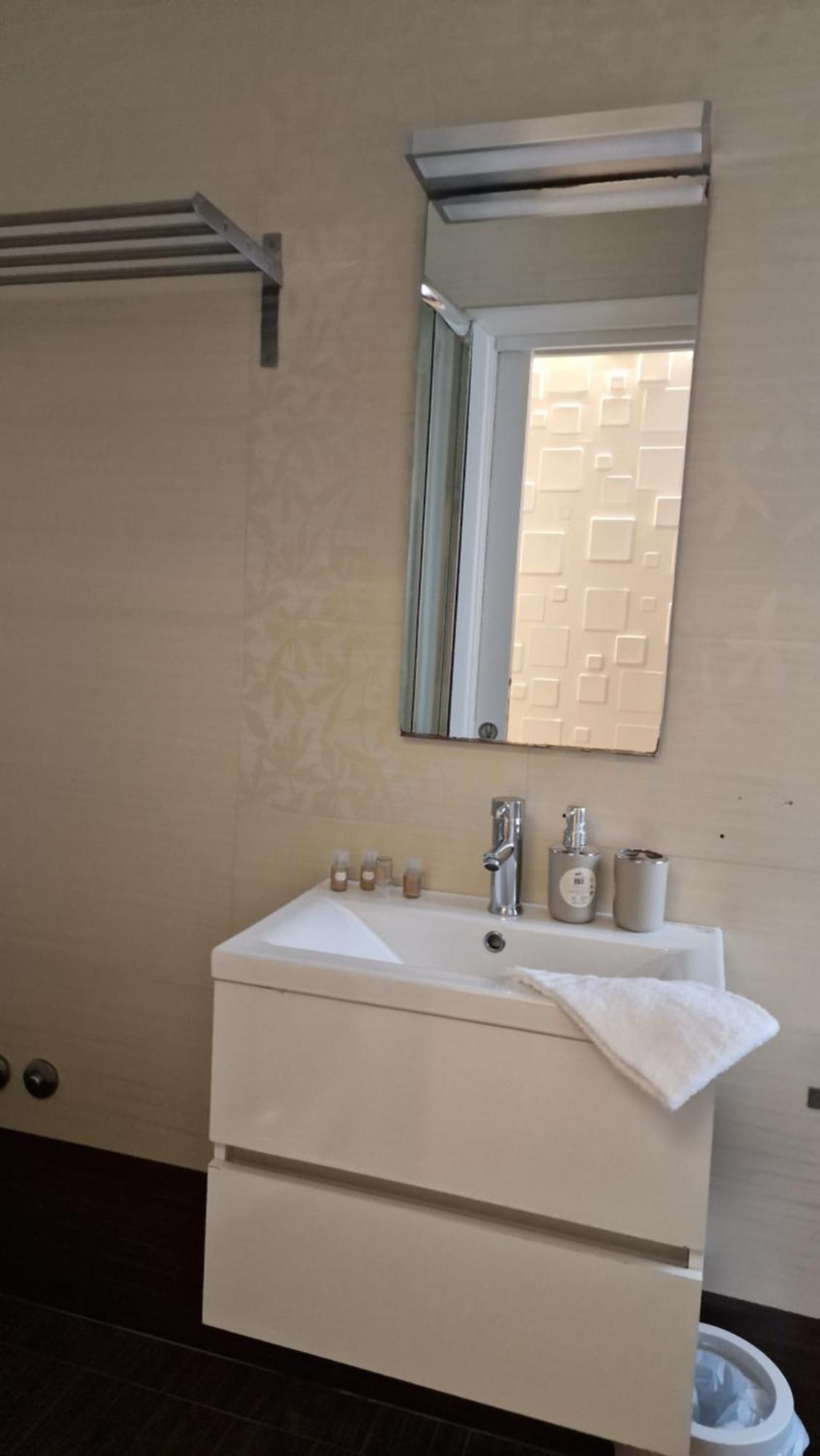 Bed and Breakfast Living Рим Екстер'єр фото